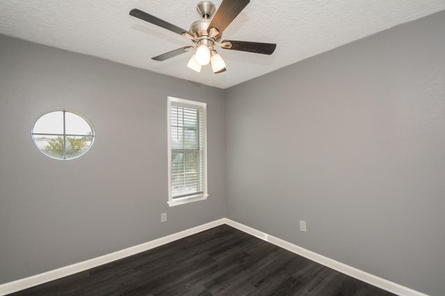 4838 Delano Street, Houston, TX 77004