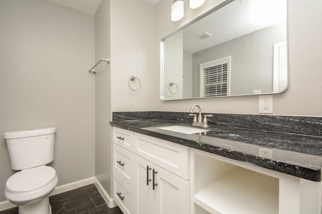 4838 Delano Street, Houston, TX 77004