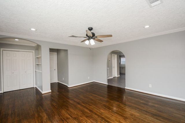 4838 Delano Street, Houston, TX 77004