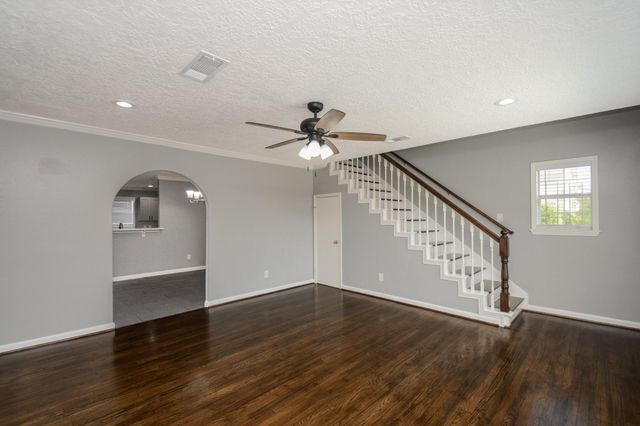 4838 Delano Street, Houston, TX 77004