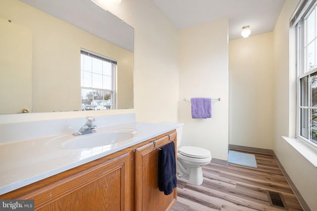 337 NICHOLAS CT, Wilmington, DE 19808
