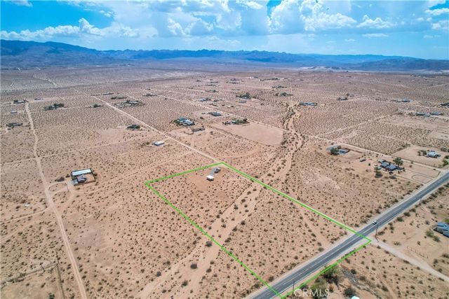 71123 Indian, 29 Palms, CA 92277