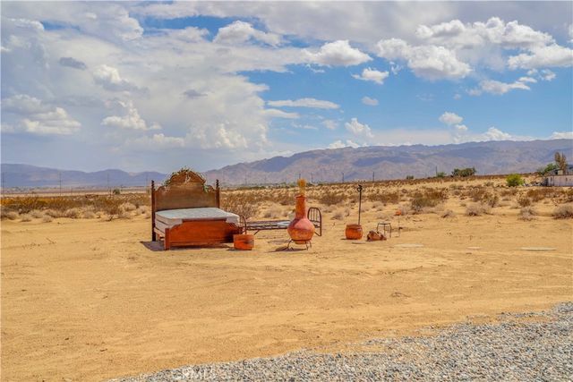 71123 Indian, 29 Palms, CA 92277