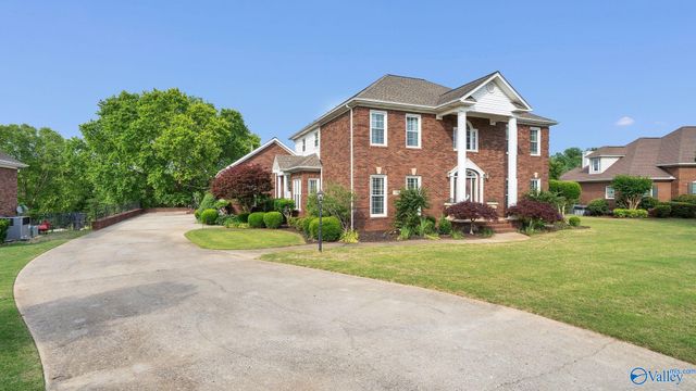 281 River Cove Road, Huntsville, AL 35811