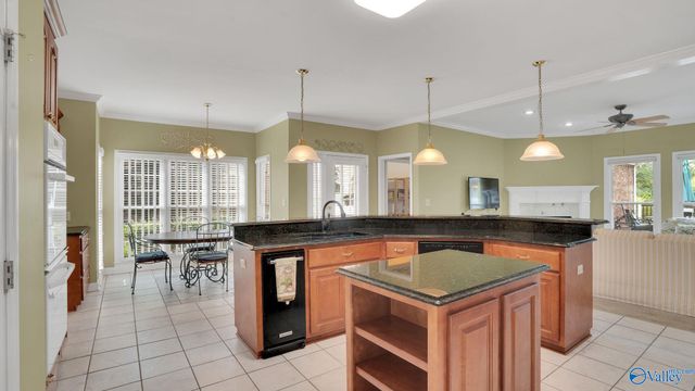 281 River Cove Road, Huntsville, AL 35811