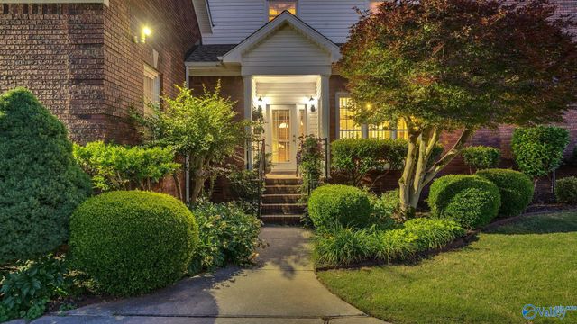 281 River Cove Road, Huntsville, AL 35811
