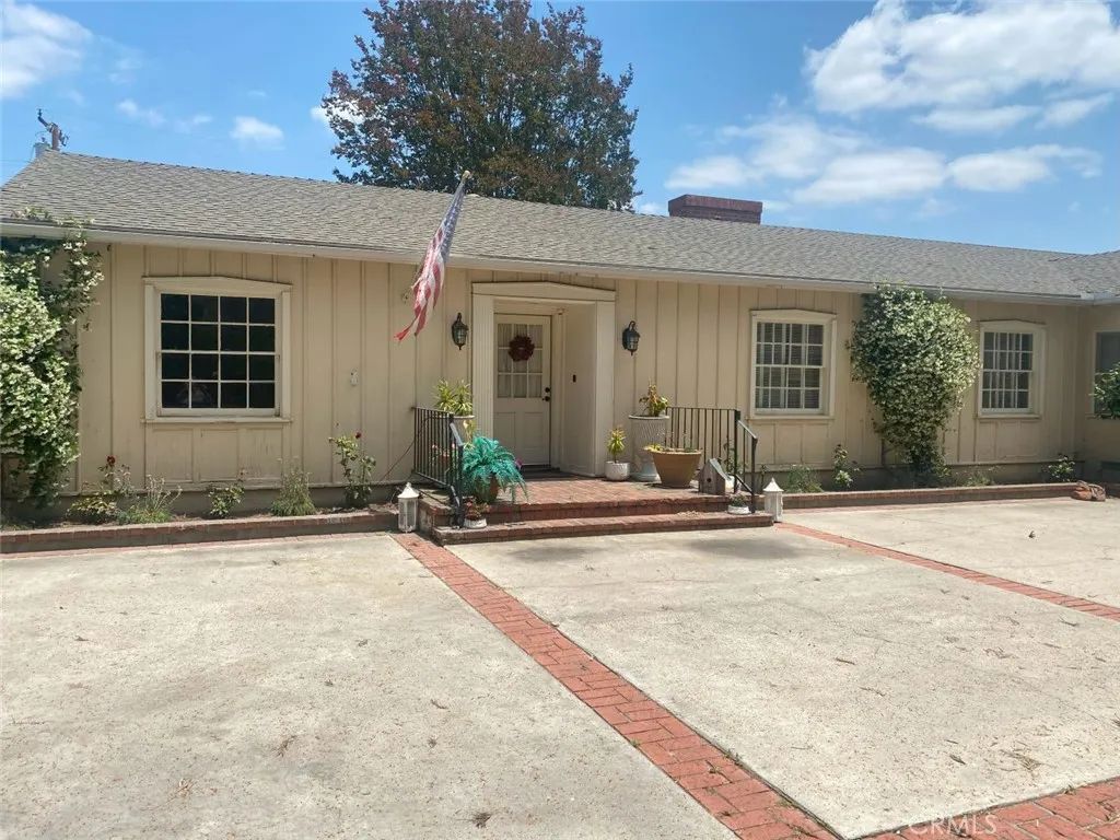 1448 N Euclid, Upland, CA 91786