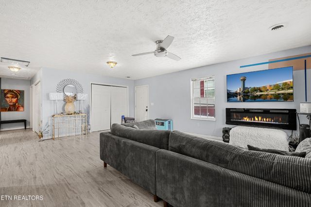 4138 Mission Bell Lane, Knoxville, TN 37914