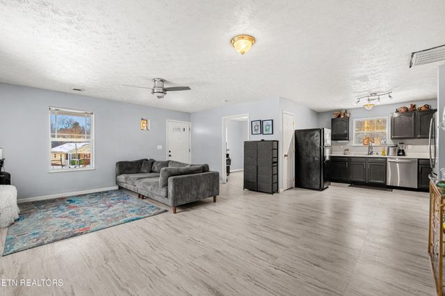 4138 Mission Bell Lane, Knoxville, TN 37914