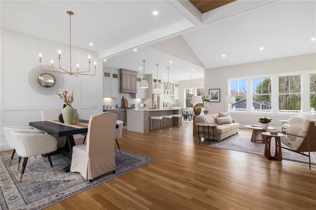 01 Venus Drive, Warwick, RI 02818