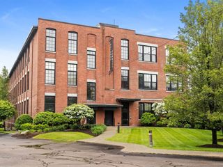 685 Social Street 114, Woonsocket, RI 02895