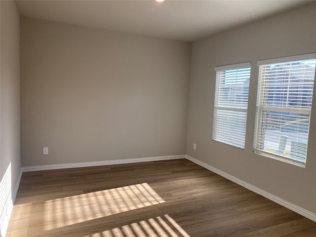 2129 Mustang Way, Seagoville, TX 75159