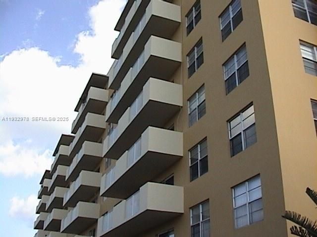 1455 N Treasure Dr 4L, North Bay Village, FL 33141