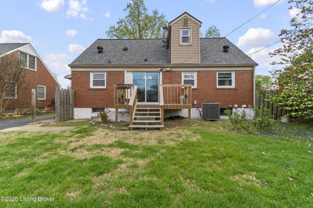 3232 Radiance Rd, Louisville, KY 40220