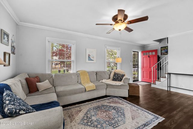 3232 Radiance Rd, Louisville, KY 40220