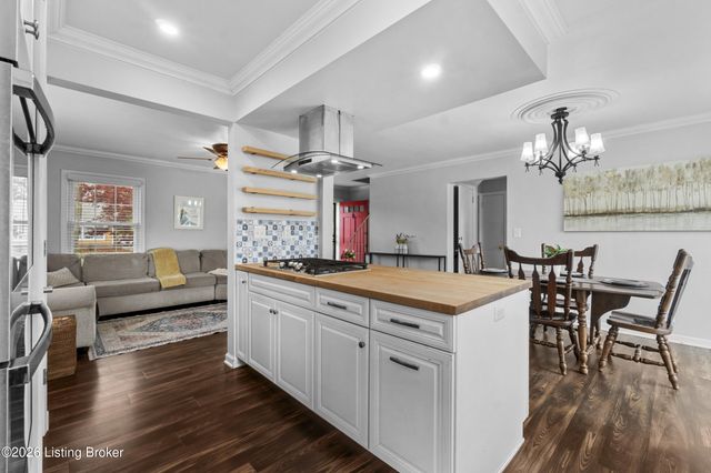 3232 Radiance Rd, Louisville, KY 40220