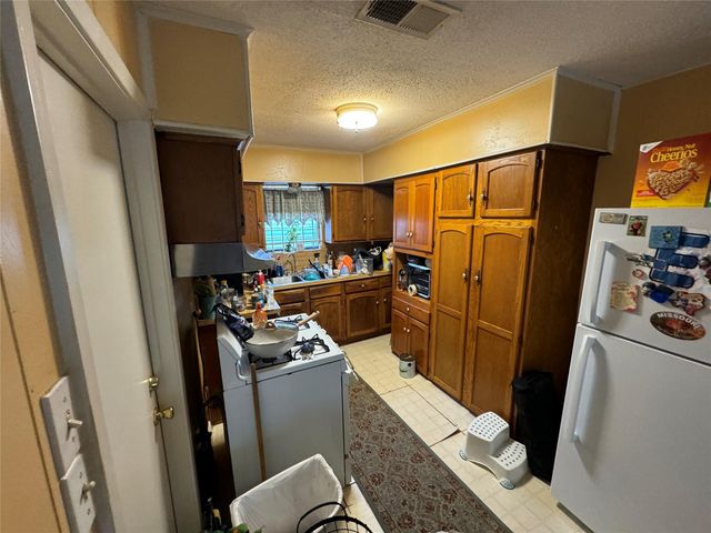 7921 Miley Street, Houston, TX 77028