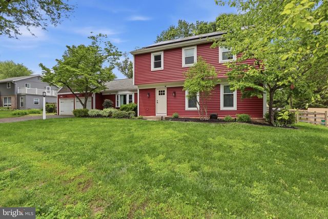 1072 LAMBLEY RD, Landisville, PA 17538