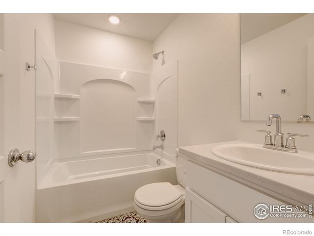 281 Cardinal Street, Johnstown, CO 80534