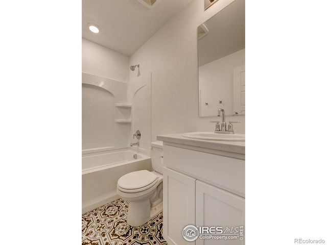 281 Cardinal Street, Johnstown, CO 80534