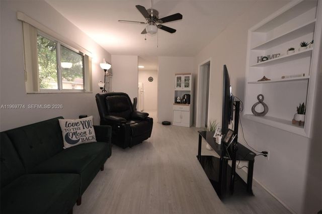 890 E 38th Street, Hialeah, FL 33013