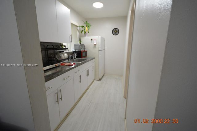 890 E 38th Street, Hialeah, FL 33013