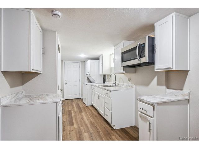 44 Julian St, Denver, CO 80219