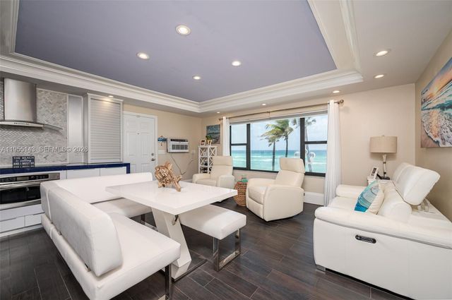 3300 N Surf Rd 17A, Hollywood, FL 33019