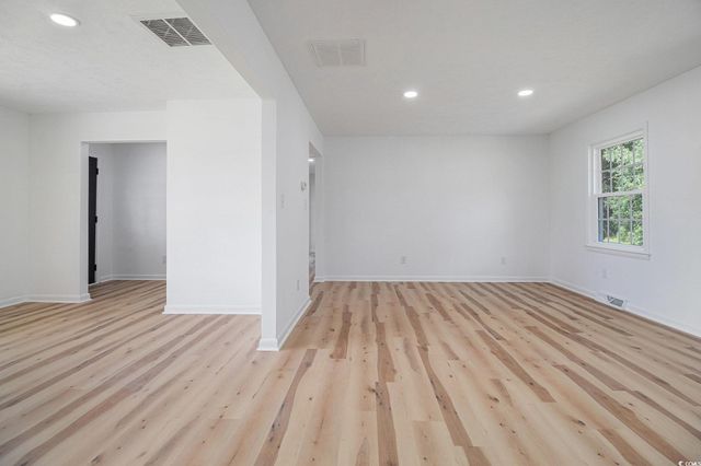 3114 Cultra Rd., Conway, SC 29526