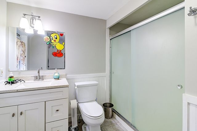 231 Shady Valley Rd, Coventry, RI 02816
