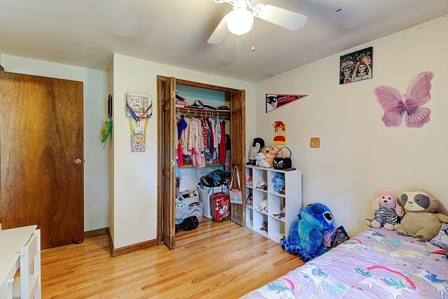 231 Shady Valley Rd, Coventry, RI 02816