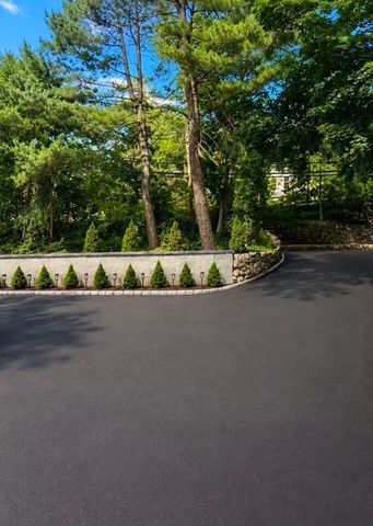 325 Merriam St, Weston, MA 02493