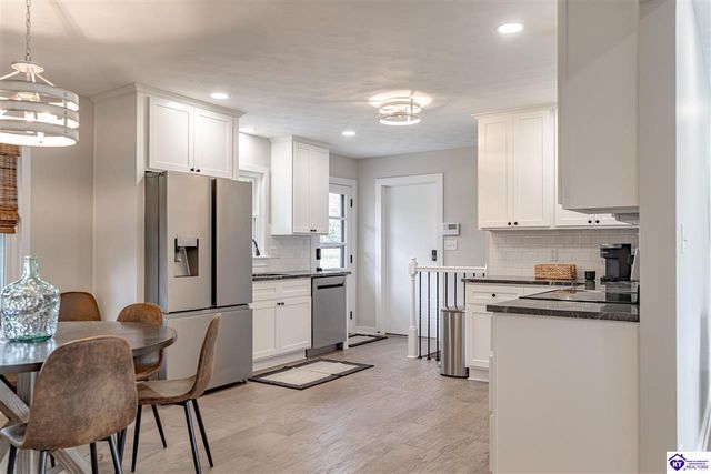 716 Bon Aire Drive, Elizabethtown, KY 42701