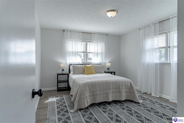 716 Bon Aire Drive, Elizabethtown, KY 42701