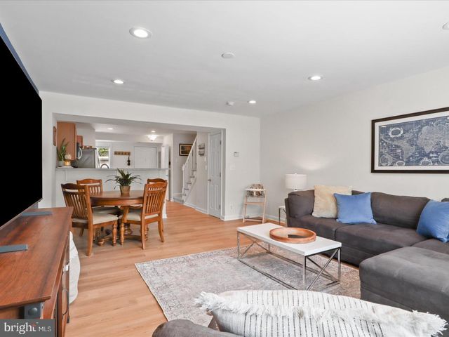 1407-A N. VAN DORN ST, Alexandria, VA 22304