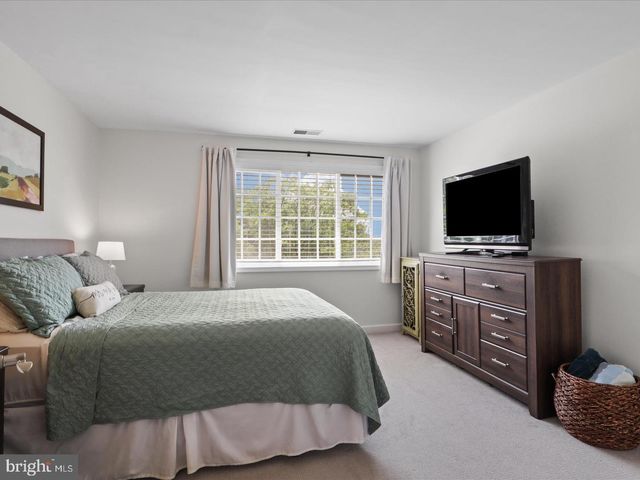 1407-A N. VAN DORN ST, Alexandria, VA 22304