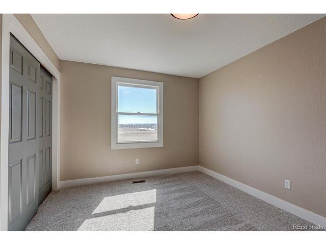 9418 Lou Dr, Thornton, CO 80260