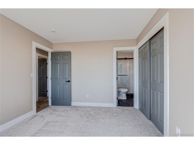 9418 Lou Dr, Thornton, CO 80260