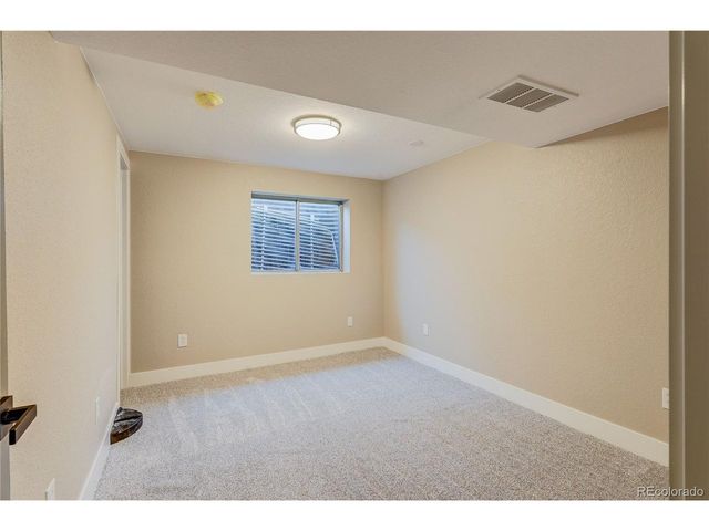 9418 Lou Dr, Thornton, CO 80260