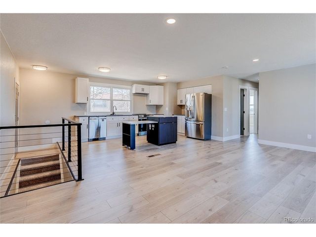 9418 Lou Dr, Thornton, CO 80260