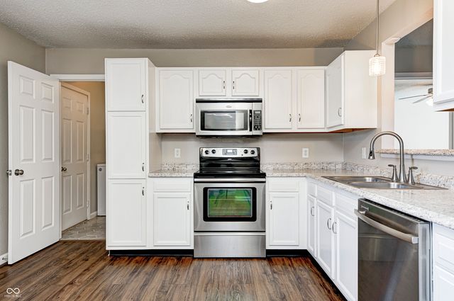 9 Lynn Court, Pittsboro, IN 46167