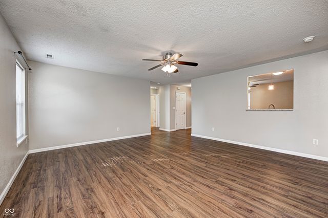 9 Lynn Court, Pittsboro, IN 46167