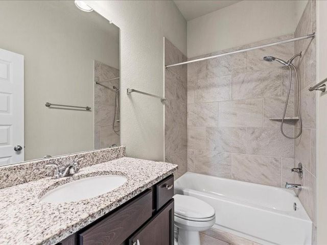 2910 Angel Mist Lane, Rosenberg, TX 77471