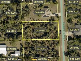 417 Palmetto AVE, Lehigh Acres, FL 33972