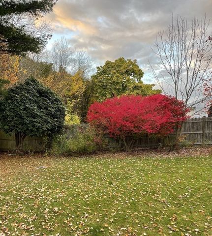 24 Perley Ave, Peabody, MA 01960