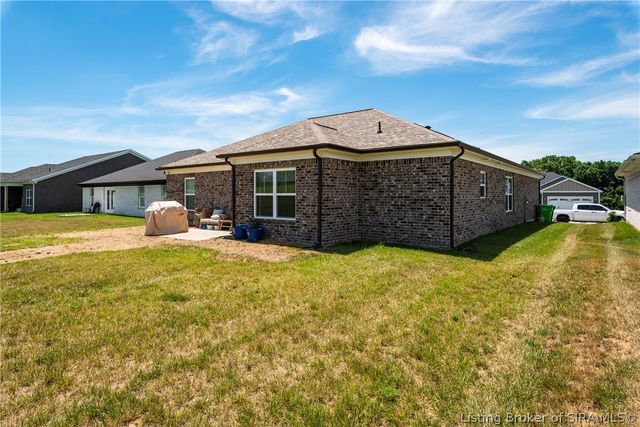 5543 Limestone Creek Drive, Charlestown, IN 47111