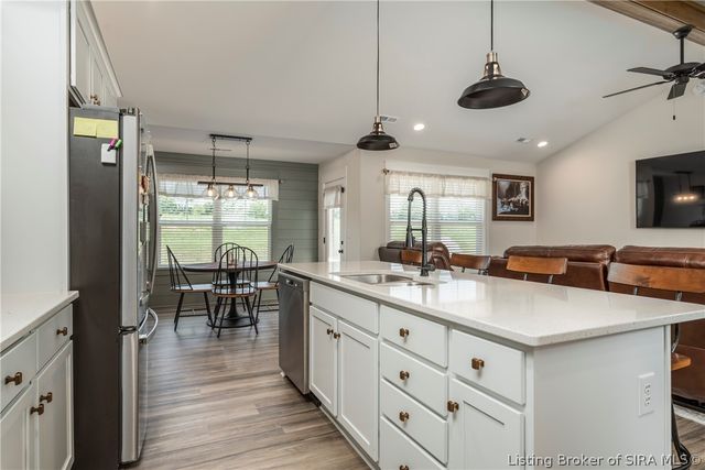 5543 Limestone Creek Drive, Charlestown, IN 47111