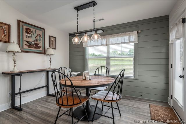 5543 Limestone Creek Drive, Charlestown, IN 47111