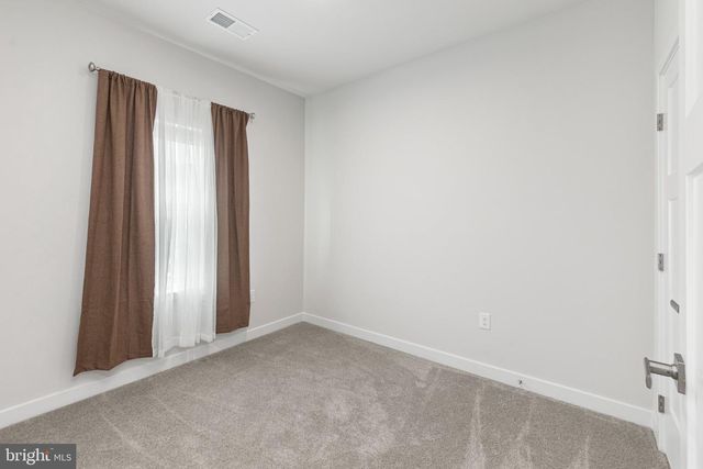 82 HUNTERS DR, Gilbertsville, PA 19525