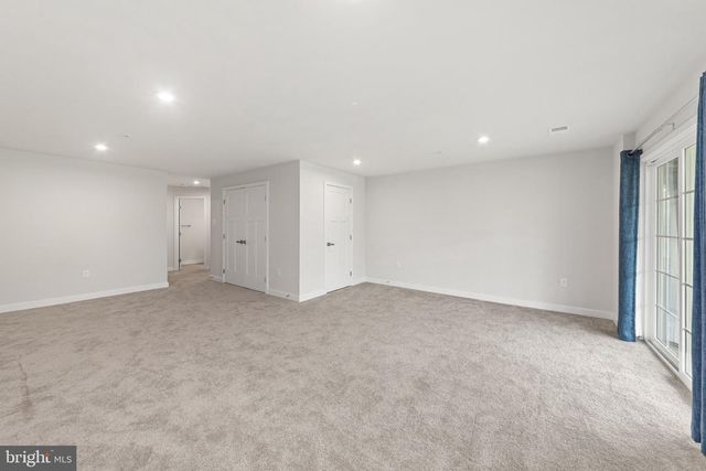 82 HUNTERS DR, Gilbertsville, PA 19525